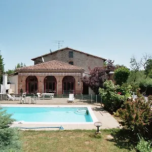  Hébergement de vacances De Pratgraussals France