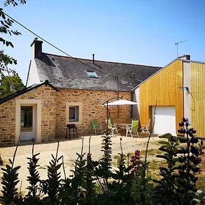  Hébergement de vacances Maison Entre Campagne Et France